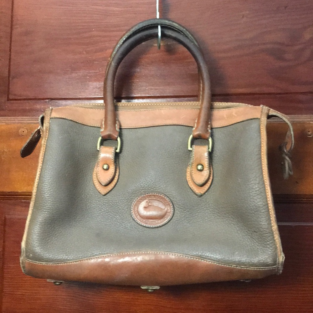 Dooney & Bourke Bag